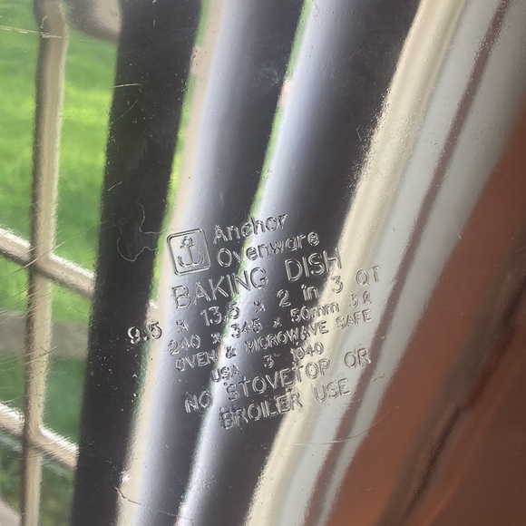 Anchor ovenware Baking Dish 3 QT model 1040 with basket for easy transport - Picture 9 of 17